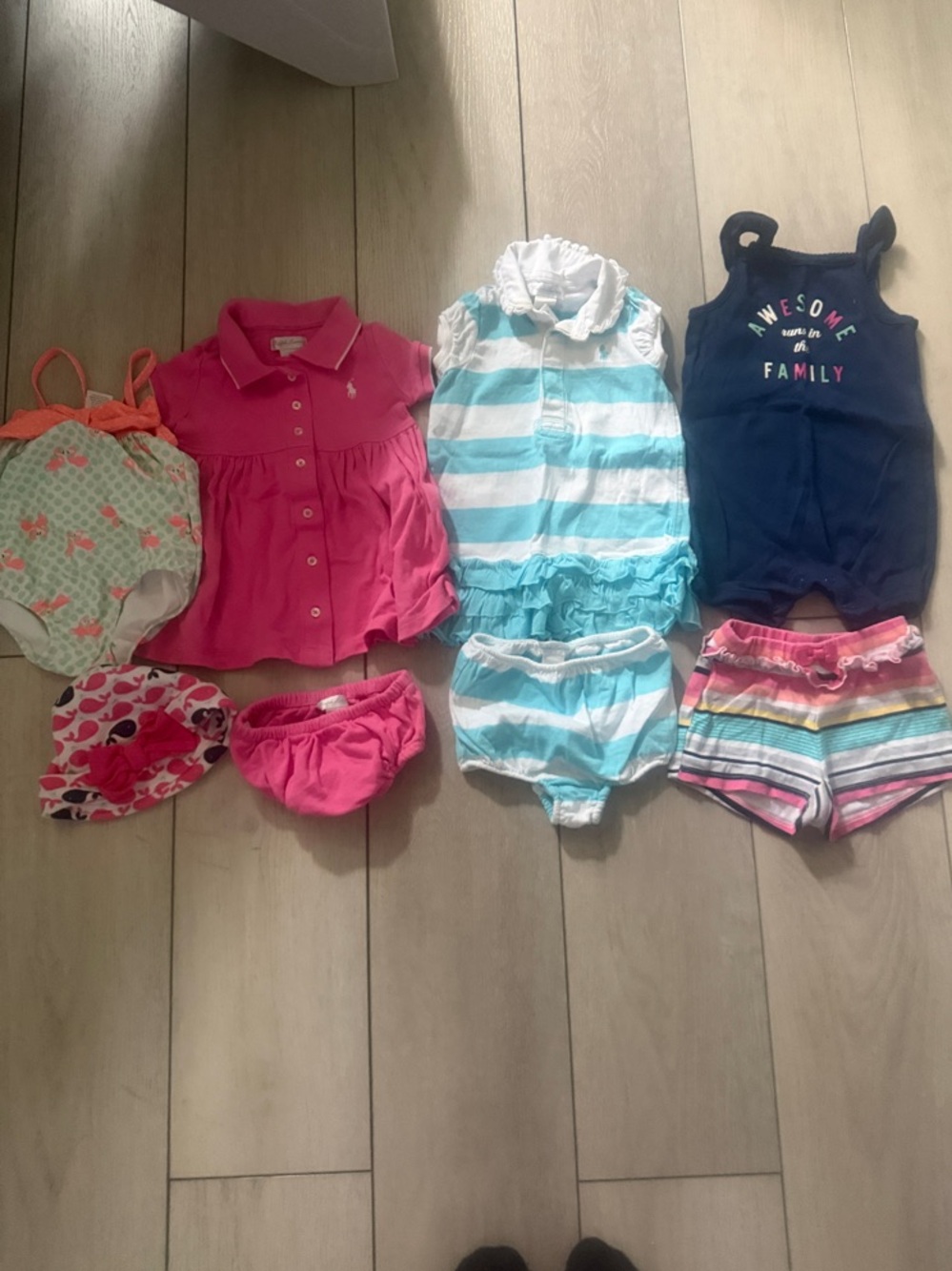 Bundle of Baby Girls summer clothes size 9 months